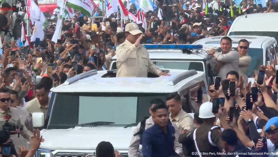 Rayakan May Day 2026 di Monas, Prabowo Sapa Puluhan Ribu Buruh