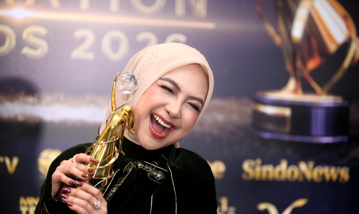 Ria Ricis Raih Penghargaan Women&rsquo;s Inspiration Awards 2026, Sampaikan Pesan Khusus untuk Kaum Perempuan