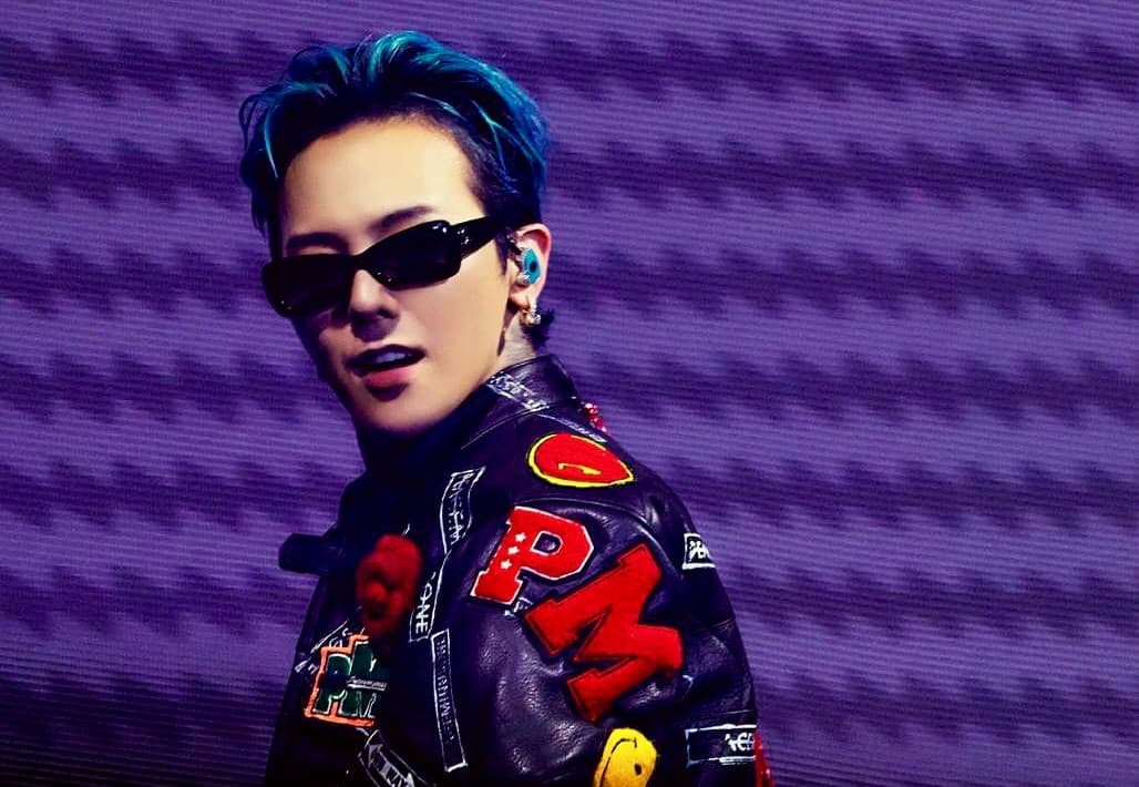 Agensi Minta Maaf Usai Outfit Manggung G-Dragon Diprotes karena Menampilkan Tulisan Rasial