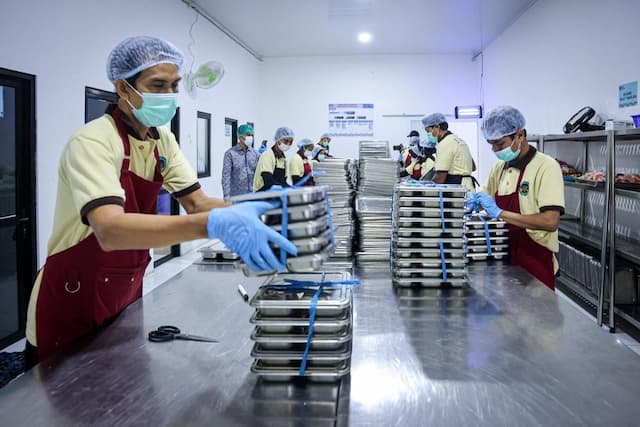 MBG dan Libur Nasional Dongkrak Pertumbuhan Ekonomi RI 5,61
