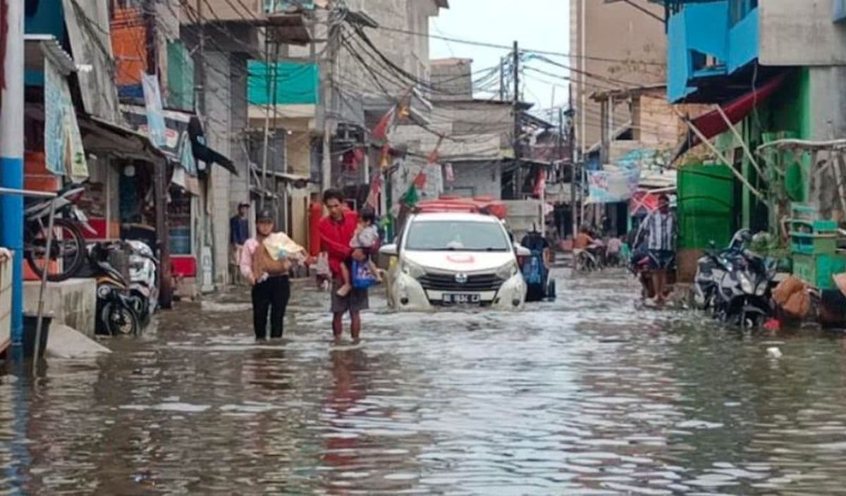 Banjir di Jakarta Perlahan Surut, Tersisa 18 RT yang Terendam