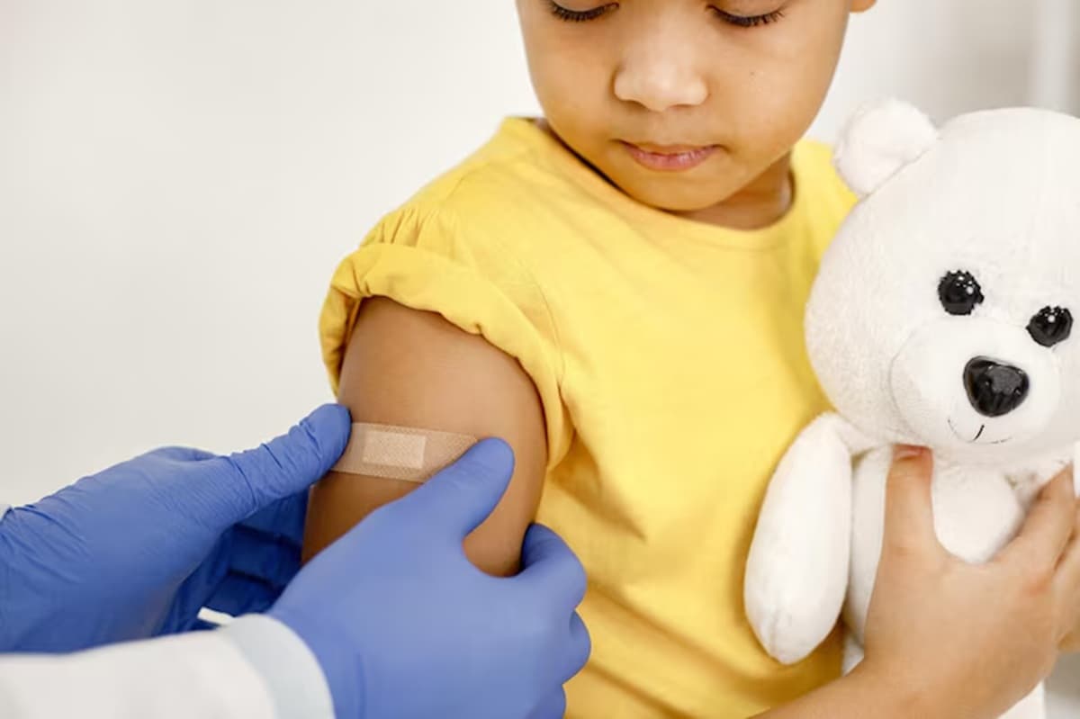 Kasus DBD Meningkat, IDAI Imbau Anak-anak Segera Divaksin Dengue