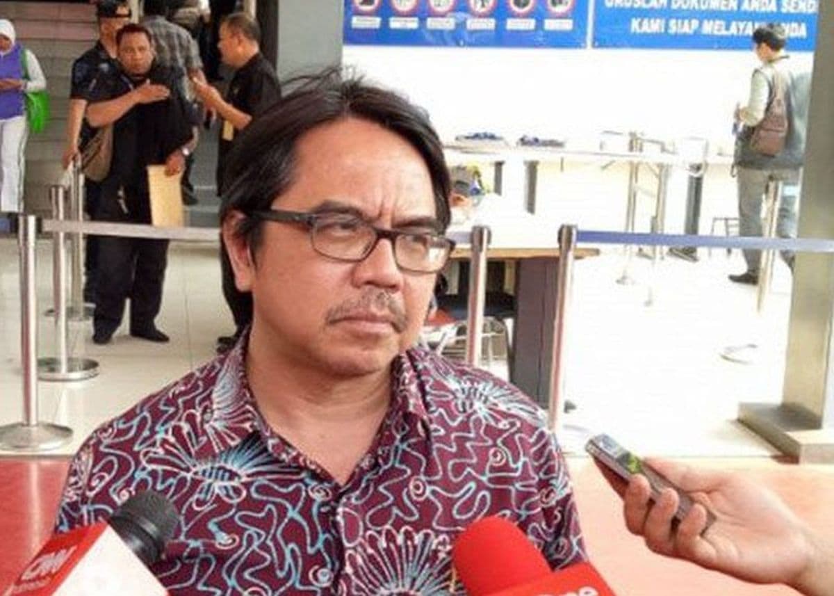 Dituding Fitnah JK, Ade Armando Siap Klarifikasi dan Minta Maaf