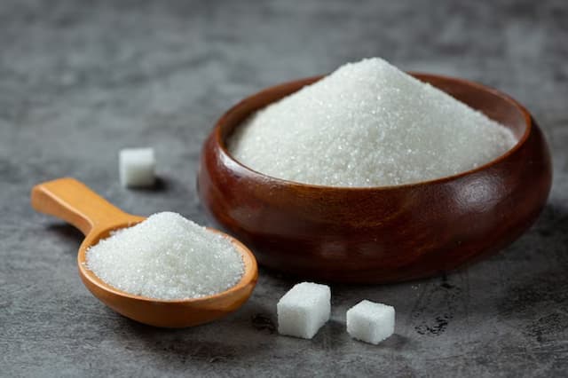 5 Manfaat Mengurangi Konsumsi Gula Berlebih untuk Kesehatan, Yuk Dicoba!