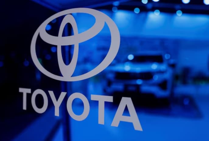 Terdampak Tarif Trump, Laba Toyota Turun 19