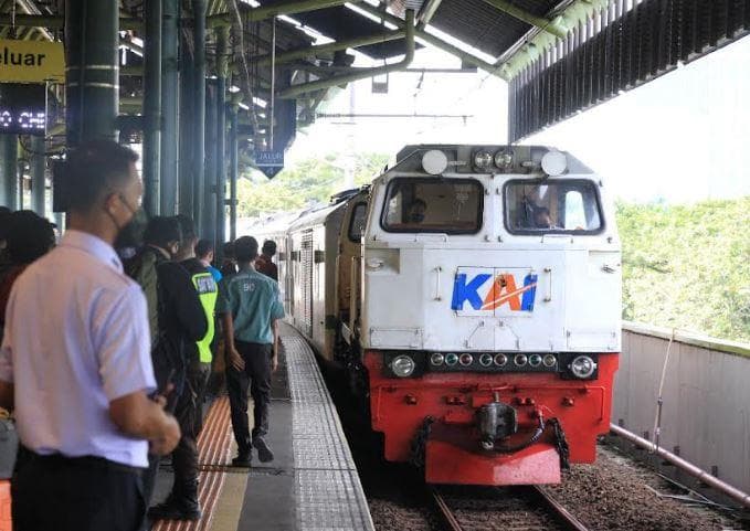 Daftar PTN PTS yang Punya Jurusan Perkeretaapian