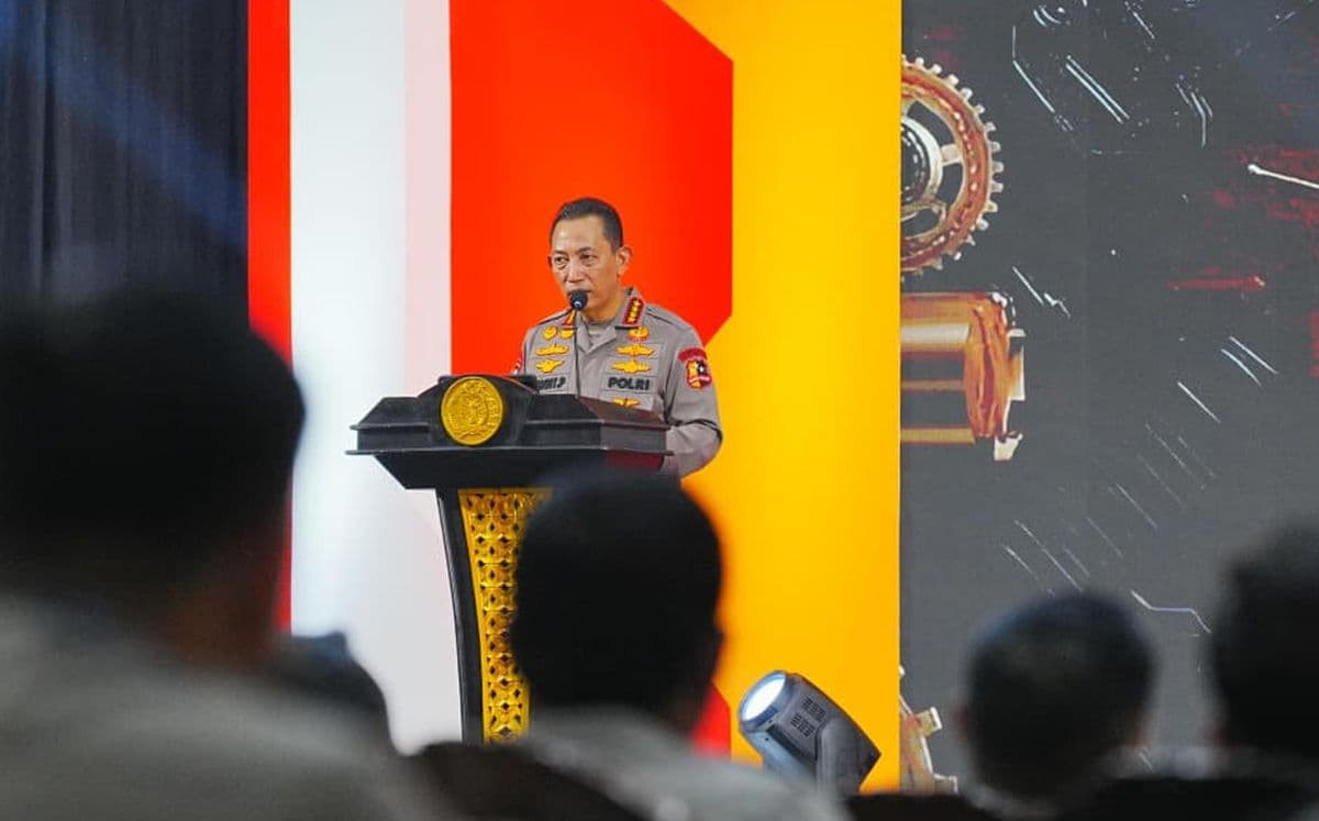 Buka Rakernis Slog Polri, Kapolri Perkuat Peralatan Personel Maksimalkan Keamanan Masyarakat