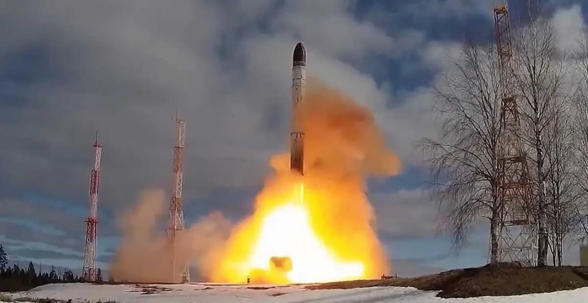 Rusia Sukses Uji Coba ICBM Sarmat, Diklaim sebagai Rudal &lsquo;Terkuat di Dunia&rsquo;