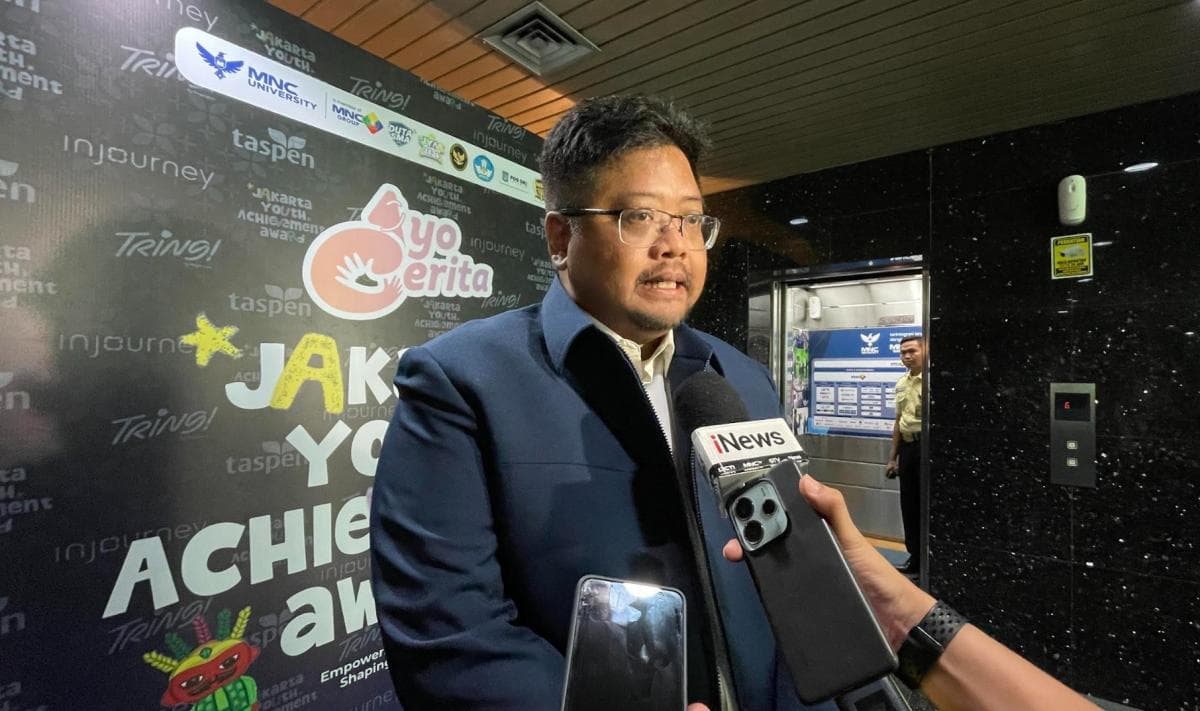 MNC University Beri Beasiswa ke Para Pengurus OSIS di Acara Jakarta Youth Achievement Award