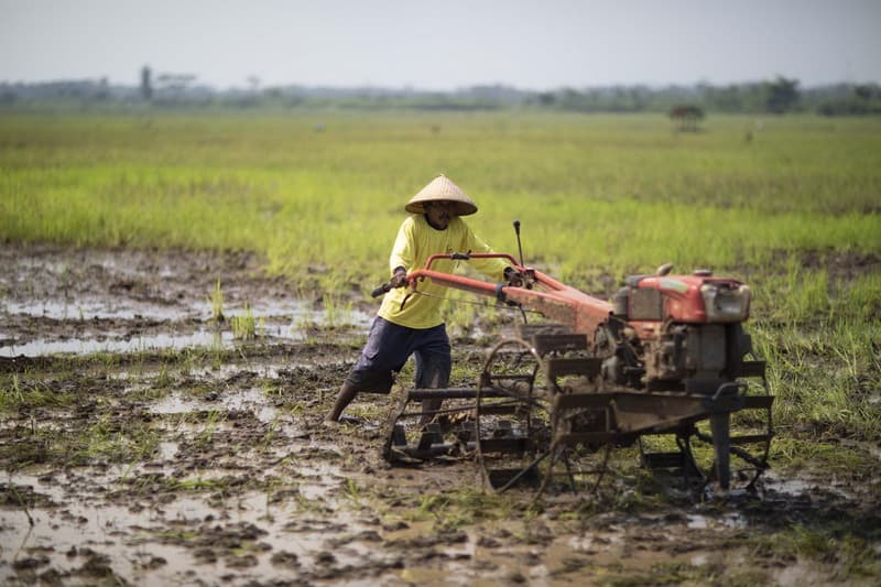 RI Jajaki Kerja Sama Industri Alat Berat dan Pertanian dengan Belarus