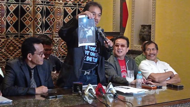 Polisi Bakal Umumkan Status Perkara Ijazah Jokowi, Roy Suryo: P21 Bukan Akhir!