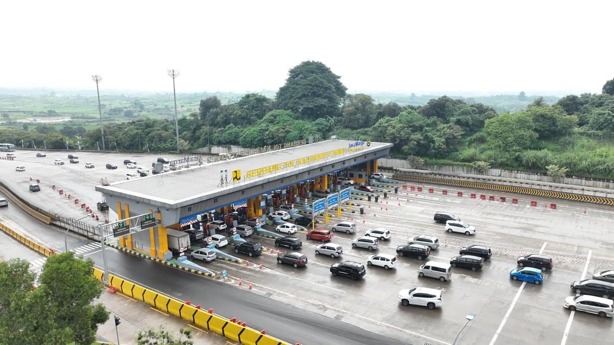 Long Weekend, Volume Kendaraan di Tol Jabodetabek-Jabar Meningkat Long Weekend, Volume Kendaraan di Tol Jabodetabek-Jabar Meningkat