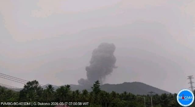 Gunung Dukono Meletus Setinggi 3.200 Meter Pagi Ini