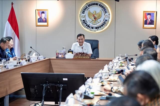 Luhut Sebut Investor Global Tunggu Hasil Reformasi Pasar Modal Indonesia