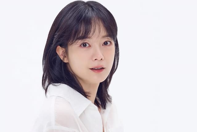Jeon So Min Pilih Kerja di Kafe setelah Pensiun dari Running Man