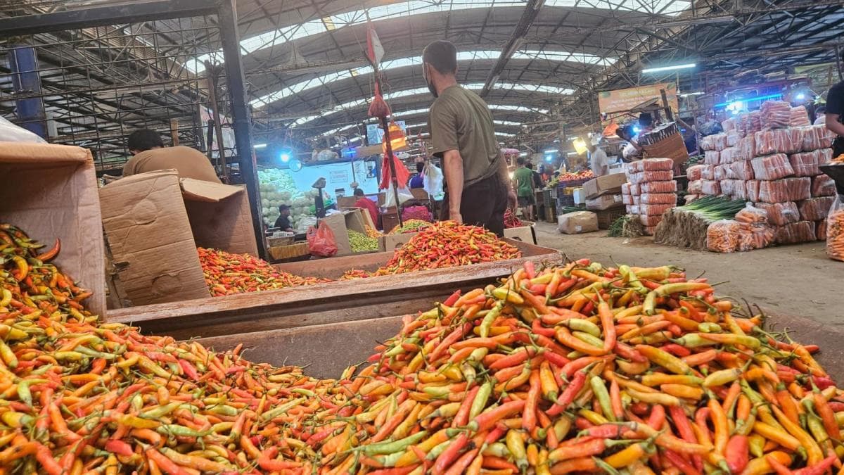 Harga Pangan Hari Ini: Bawang Merah Naik Jadi Rp49.900 per Kg, Cabai Rp67.750