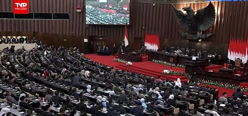 Rapat Paripurna ke-19 DPR Dihadiri 451Anggota Dewan