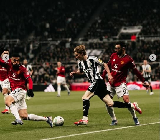 Barcelona Gerak Cepat Datangkan Bintang Newcastle, Siapkan Mahar Rp1,6 Triliun