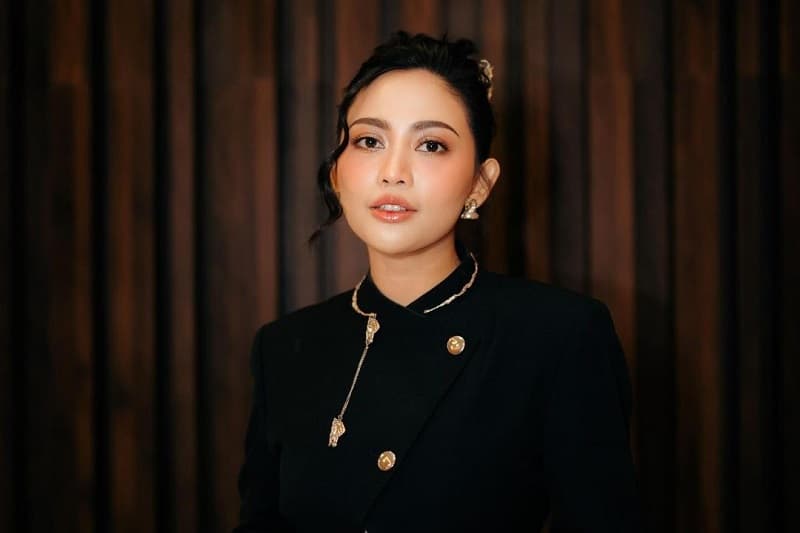 Ibu Okin Mendadak Curhat Soal Cucu, Hubungan dengan Rachel Vennya Memburuk?