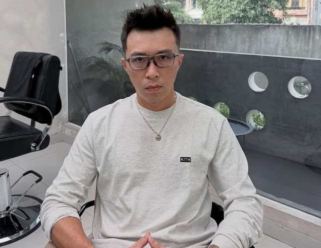 Viral! Dokter Tirta saat Ngajar Anak SD, Netizen Salfok Cara Penyampaiannya yang Totalitas: Semua Digas