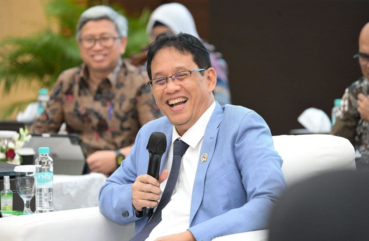 Rupiah Melemah Nyaris Rp17.900 per Dolar AS, Purbaya: Belum Hambat Aktivitas Ekonomi