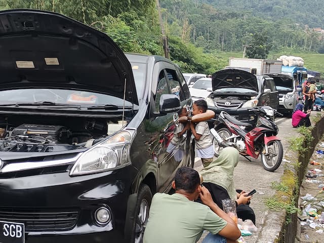 5 Masalah Mobil yang Sering Terjadi di Jalan dan Sulit Ditangani Sendiri 5 Masalah Mobil yang Sering Terjadi di Jalan dan Sulit Ditangani Sendiri