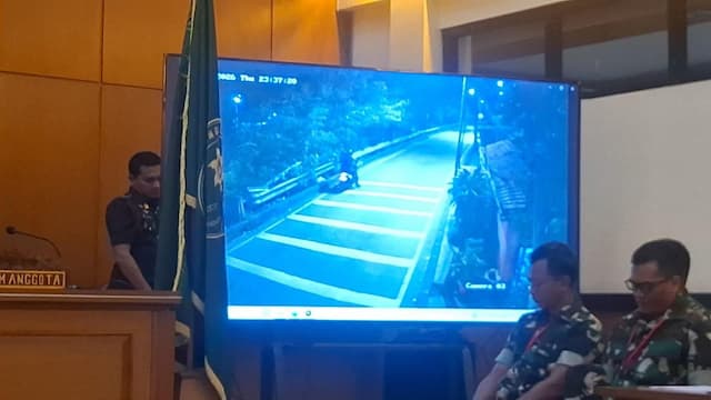Pengadilan Militer Putar CCTV Penyiraman Air Keras Andrie Yunus dari Puspom TNI