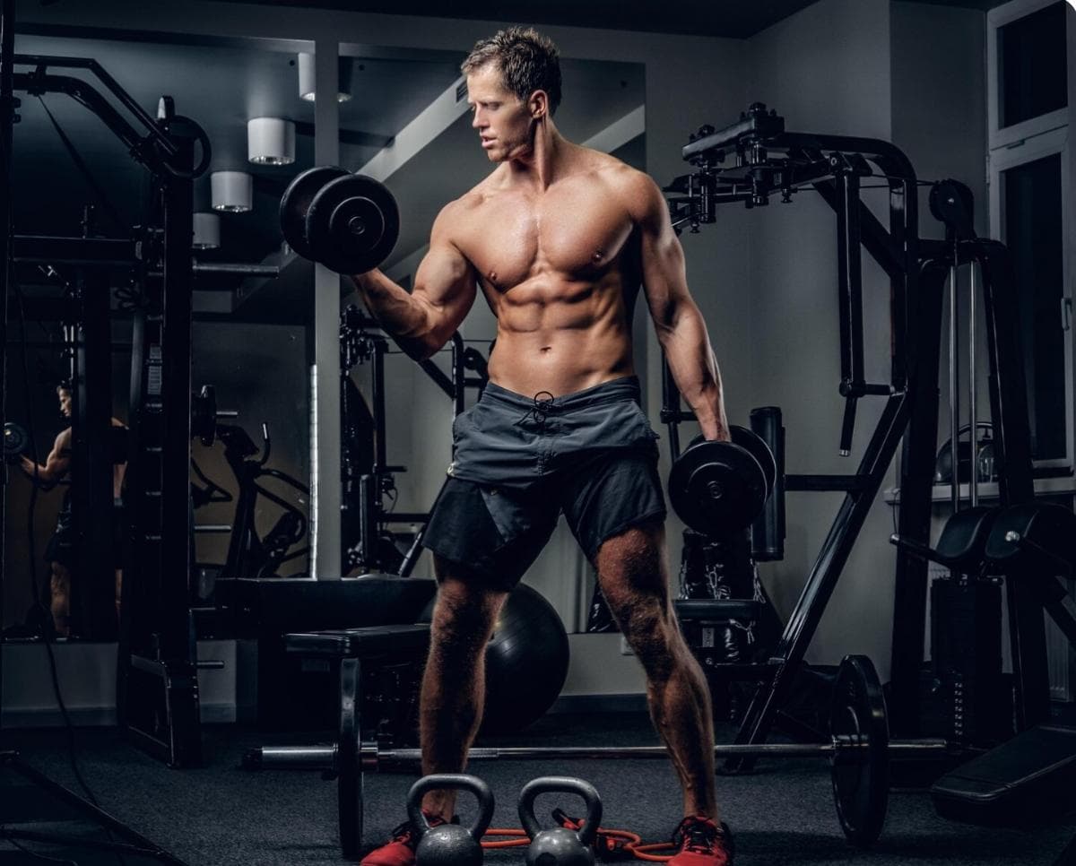 Benarkah Gym dan Angkat Beban Tingkatkan Gairah Seksual Pria?
