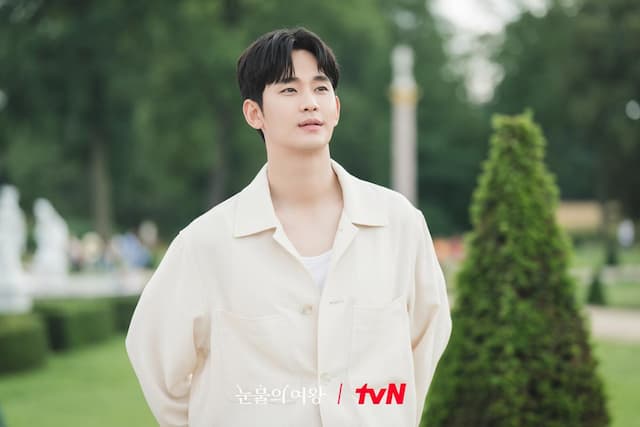 Tegas! Kim Soo-hyun Minta Kanal YouTube Garo Sero Dihapus Permanen