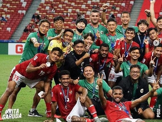 Media Vietnam Kaget Pemain Timnas Indonesia Tersenyum Usai Gagal Juara Piala AFF 2020