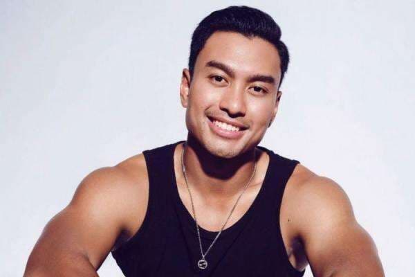 Dijodohkan dengan Fuji saat di Bali, ini 11 potret Austin Alexander Dijodohkan dengan Fuji saat di Bali, ini 11 potret Austin Alexander