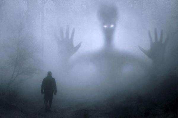 Mitos Pesugihan Sate Gagak, Habis Dibeli Kuntilanak Penjualnya Malah Diculik Genderuwo