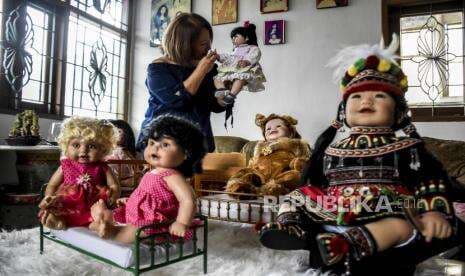 In Picture: Menengok Kolektor Boneka Bayi di Bandung