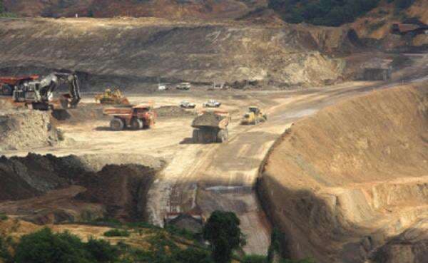 RI Cabut 2.078 Izin Pertambangan, Tiongkok Genjot Produksi Batu Bara