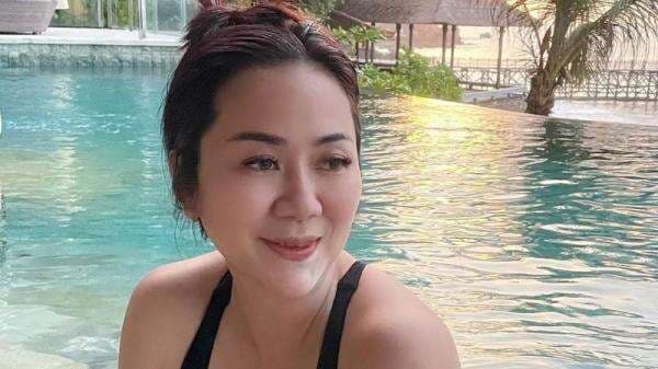 Tante Ernie Pakai Swimsuit Hitam di Tepi Kolam, Netizen: Putri Duyung