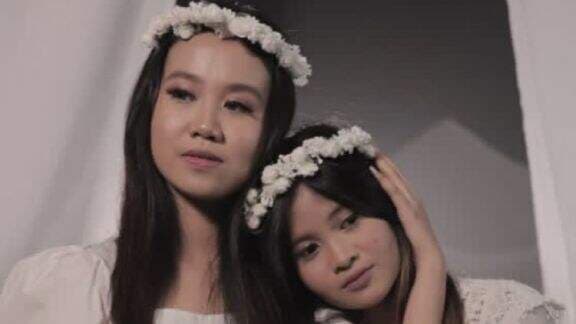 "Mayang Dulu Udah Bener Pakai Hijab, Sekarang Malah Pamer Tali Kutang..."