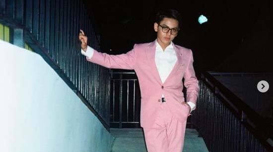 Chord Gitar dan Lirik Lagu Itu Kamu, Ketulusan Cinta dari Sang Musisi Rey Bong Chord Gitar dan Lirik Lagu Itu Kamu, Ketulusan Cinta dari Sang Musisi Rey Bong