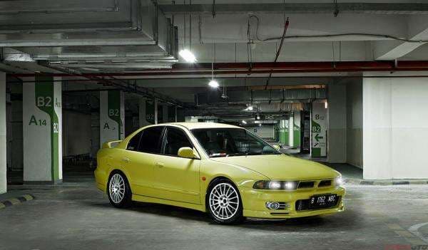 Konsep Modifikasi Total Anak Kampus di Mitsubishi Galant VR-4