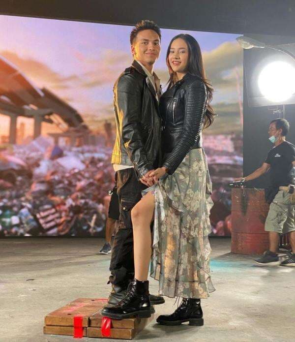 Terungkap Kelucuan di Balik Video Klip Bintang di Surga, Jefri Nichol: Artis Naik Papan