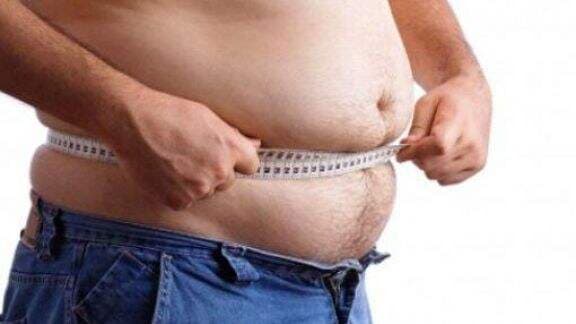 Mengejutkan! Jadi Ini 4 Alasan Wanita Menyukai Pria dengan Perut Buncit, Setuju Gak Nih Beauty?