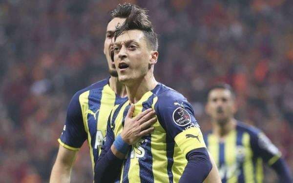 Mesut Ozil Dirumorkan Gabung RANS Cilegon FC, Media Vietnam Beri Komentar Pedas