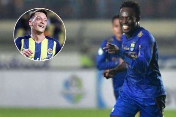 Mesut Ozil Main di Liga Indonesia, Senasib Essien Atau Roger Milla?