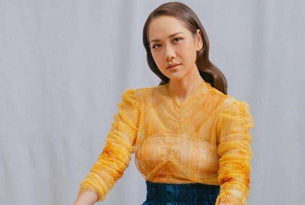 Bunga Citra Lestari, Seksi Berbikini Dikaitkan Ariel