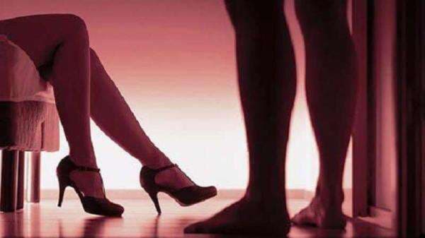 Digerebek Warga, Ada Terapis Tanpa Busana di Bilik Panti Pijat