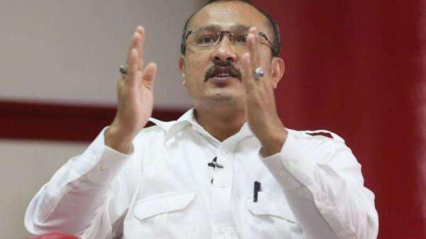 Ferdinand Hutahaean Ditawari Pengobatan Gratis di RS Jiwa, Roy Suryo: Saya yang Tanggung