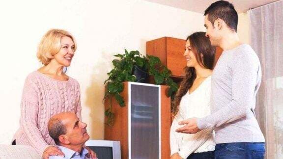 Lolos Uji Calon Mantu! Ini 5 Jurus Jitu Meluluhkan Hati Calon Mertua