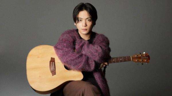 Penyanyi Lagu Dry Flower, Yuuri Merilis Album Debutnya