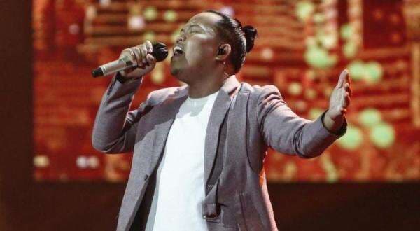 Roby Gultom Nyanyikan Lagu Fix You, Dapat Standing Ovation dari 5 Juri X Factor Indonesia