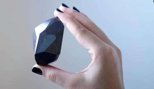 Ini Dia The Enigma, Berlian Hitam 555,55 Karat dari Luar Angkasa