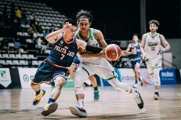Pelita Jaya Tak Terkalahkan, Coach Ito Bongkar Masalah Sebenarnya